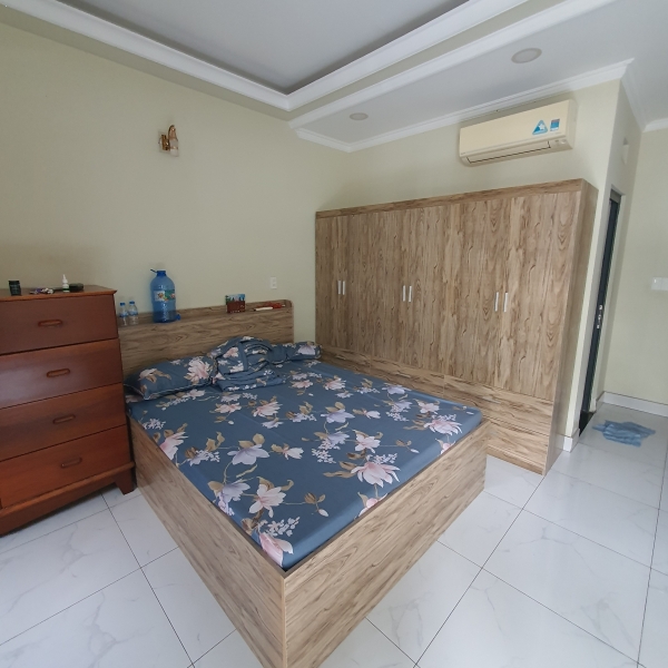 GIƯỜNG NHỰA VINCOPRO 1.6M X 2M